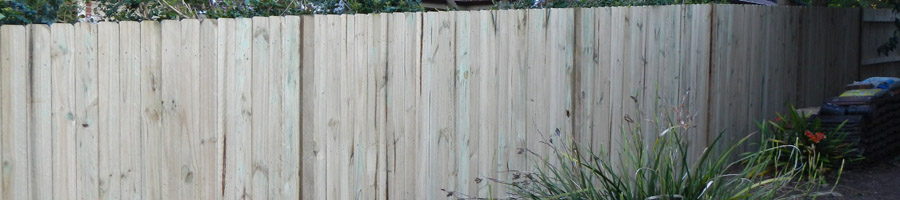 Closed Paling Fence Picture