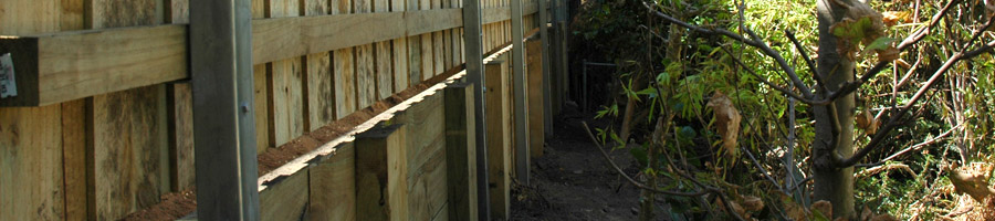 Lapped and Capped Fence Picture