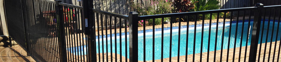 Flat Top Pool Fence Picture