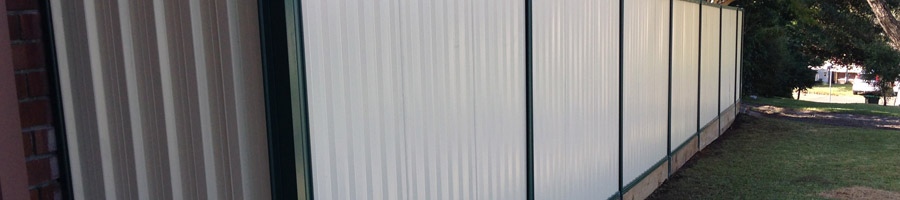 Steel Privacy Colorbond Fence Picture
